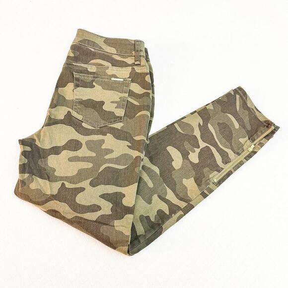 Chicos Black Label Camo Print Motorcycle Denim Midnight Moss Size 0 NWT - Picture 10 of 10